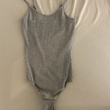 Body con spalline