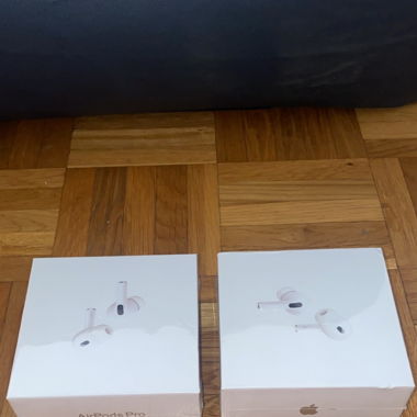 Lot de deux boîte d’AirPod Pro 2 neuve 