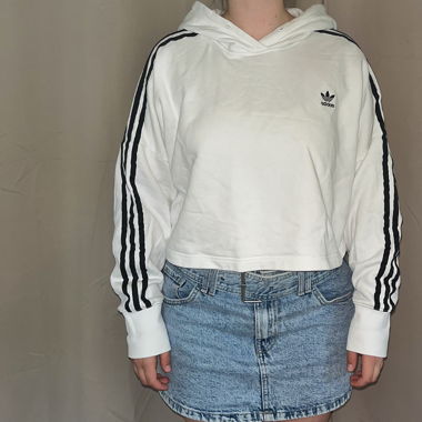 cool, white cropped ADIDAS hoodie
