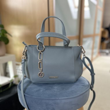 Neue hellblaue Handtasche von Suri Frey