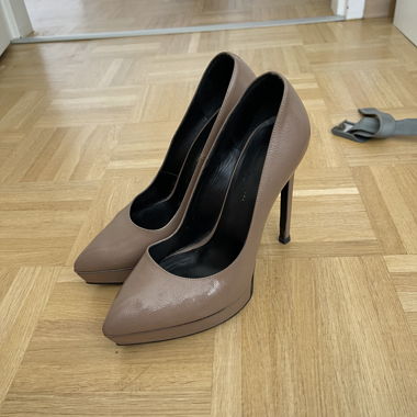 Décolleté Saint Laurent 37