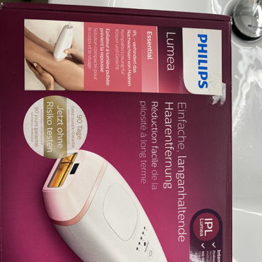 Philips Lumea Essential BRI861/00 Haarentfernung