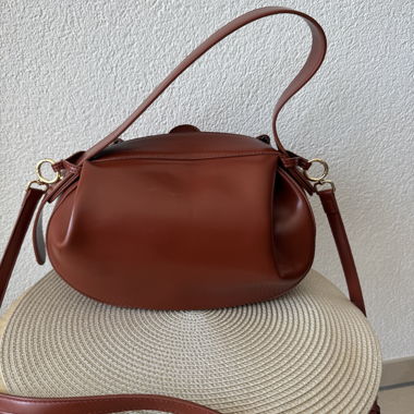 Brown PMU leather handbag/schoulderbag