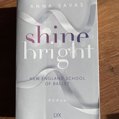 Shine bright - Anna Savas