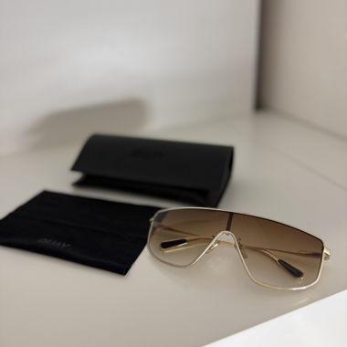 Lunettes de soleil Quay Australia neuve édition limitée