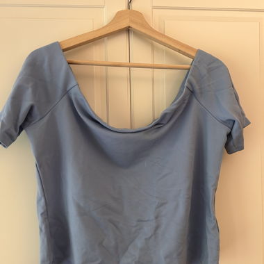 T-shirt bleu clair pour femme