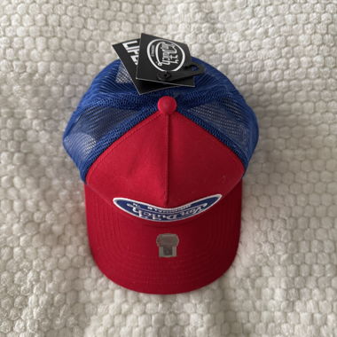Von Dutch baseball cap in blue / red