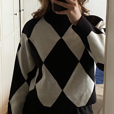 Pull à gros carreaux noirs et blancs