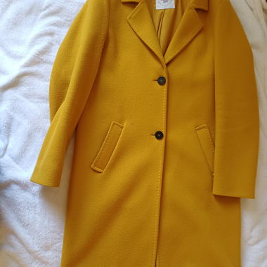 Mustard-yellow winter coat