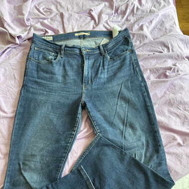 Levi’s high rise straight 