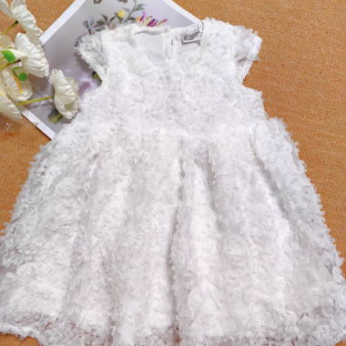 Vestito bianco in pizzo