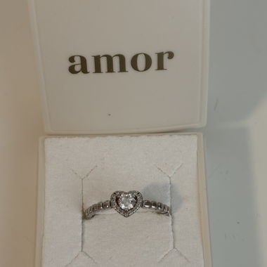Amor Heart Ring