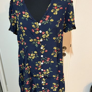 Floral wrap dress