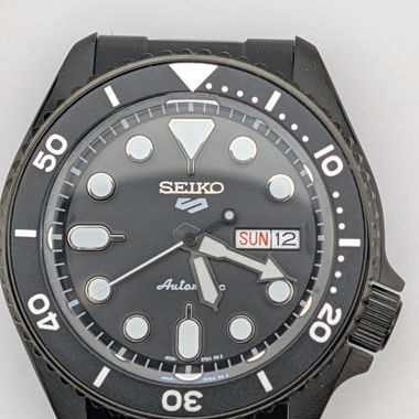 Seiko series 5