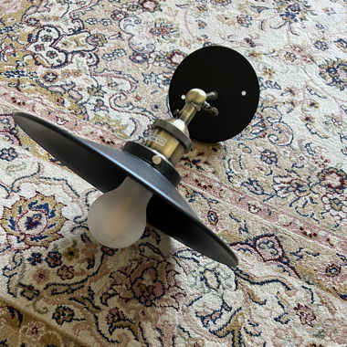 Jolie lampe murale noir 
