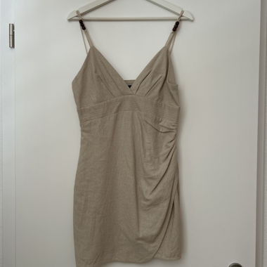 Abito beige in lino/viscosa con bretelle