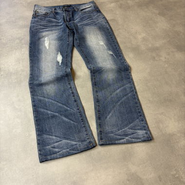 Jeans bootcut évasé indécent japonais