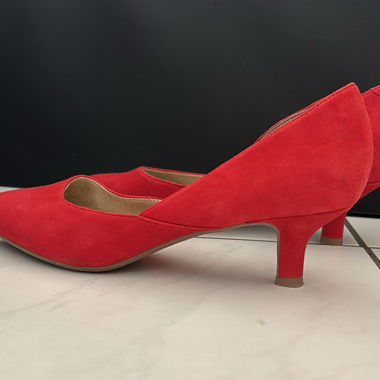 Red Suede Pumps - Size 40