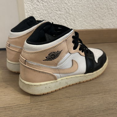 Jordan 1