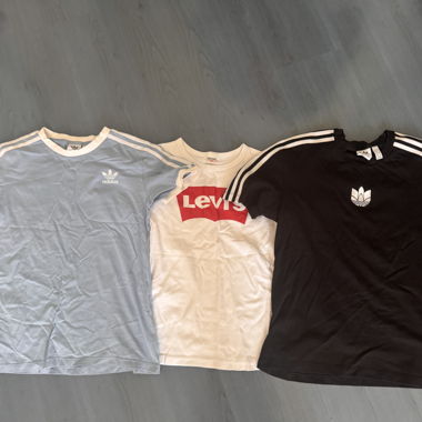 Ensemble de T-shirts