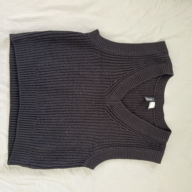 Pull en maille noir sans manches