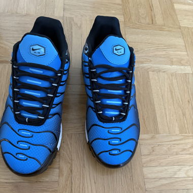 Nike tns