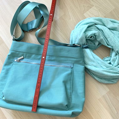 Sac bandoulière avec écharpe