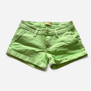 Neon-Shorts in Limettengrün