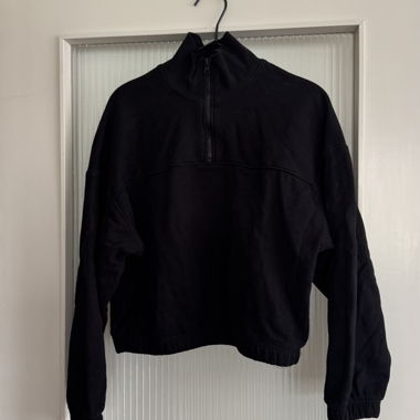 Weekday Cropped Quarter Zip Top