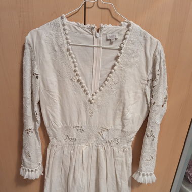Weisses kurzes Kleid
