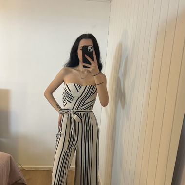 Chique Onesie 