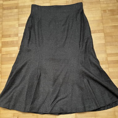 Escada midi wool skirt