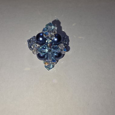 Anello artigianale cristalli Swarovski azzurri