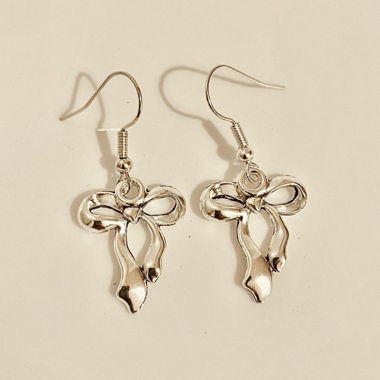 Bow-earring