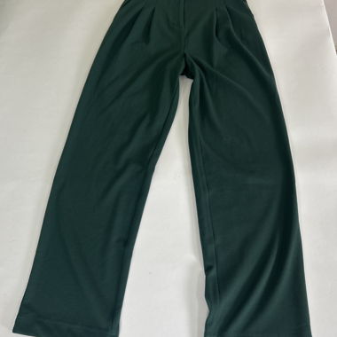 Grüne Faltenhose Grösse S