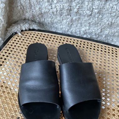 Sandalen Schwarz Leder