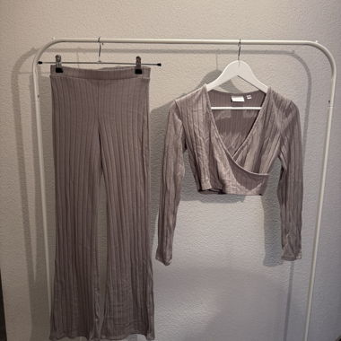 Vila Zweiteiler Set Gr. S – Hose & Crop-Top