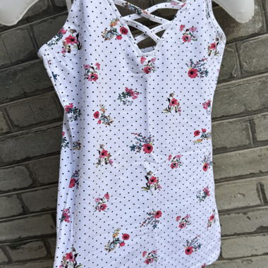 Top mit floralem Muster