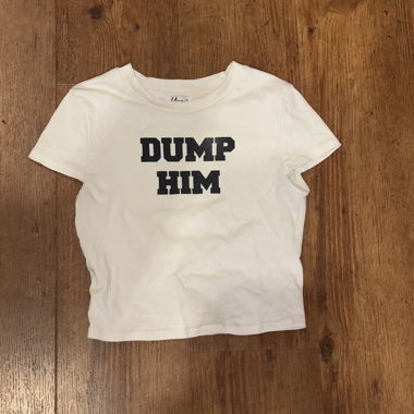 T-shirt court