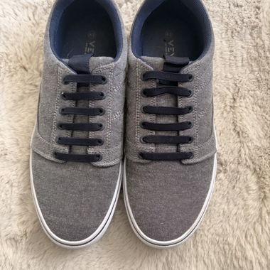 Stoffschuhe Grau