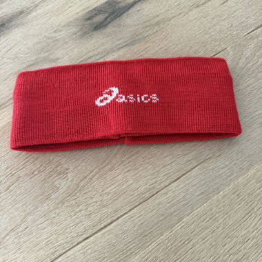 Fascia Asics rossa