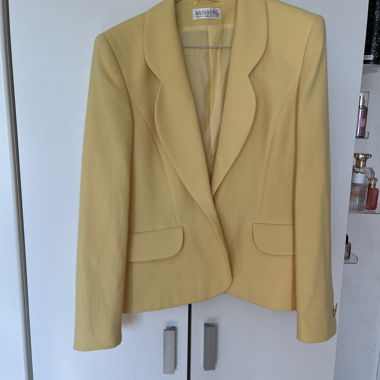 Gelber Blazer und Rock. Maurice Weinberg Paris