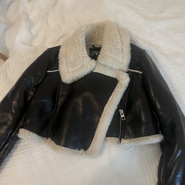 Zara Lederjacke