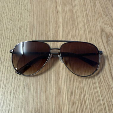 Lunettes de soleil GUESS