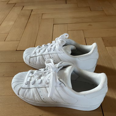 Adidas Superstar Weiss Gr. 36 2/3