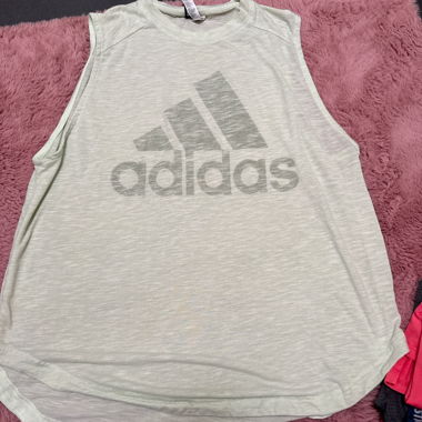 Canotta Adidas verde chiaro