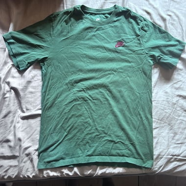 T-shirt Nike vert