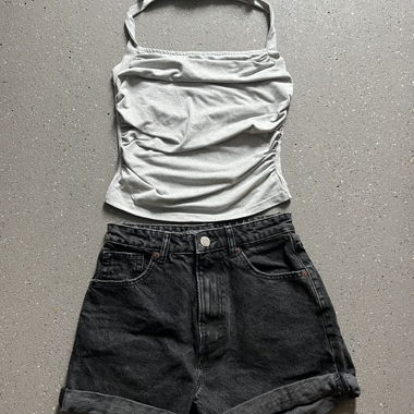 Shorts mit Neckholder Top