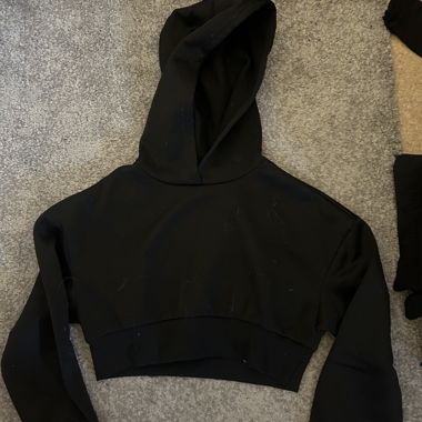 Black Cropped Hoodie