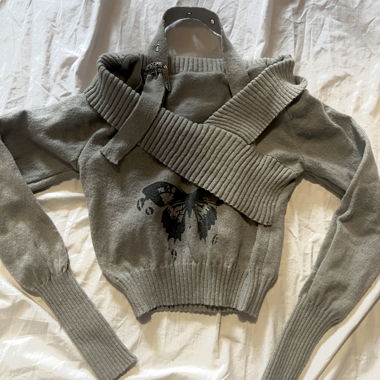 Maglione off-shoulder